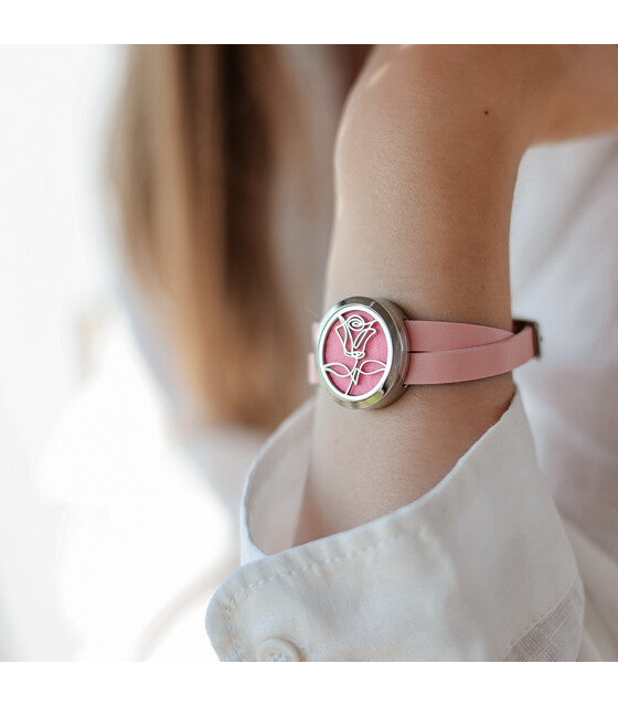 armbandstropp-med-solvspenne-powderrosa